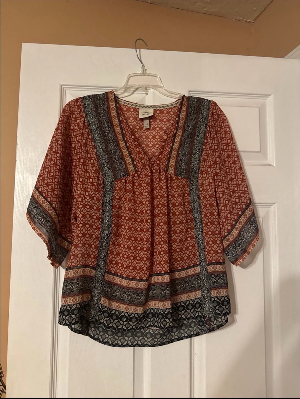 Croft & Barrow Rust Patterned V-Neck Peasant Top